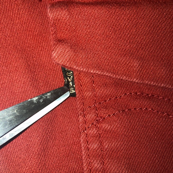 SOLD Levis women’s mid rise skinny rust color 8M - Picture 13 of 15